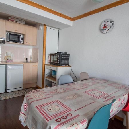 Appartement 4 Personnes Avec Piscine, Wifi, Garage Besse-et-Saint-Anastaise Extérieur photo